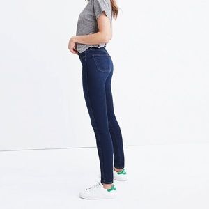 Madewell 10" High-Rise Skinny Jeans in Hayes Wash 23